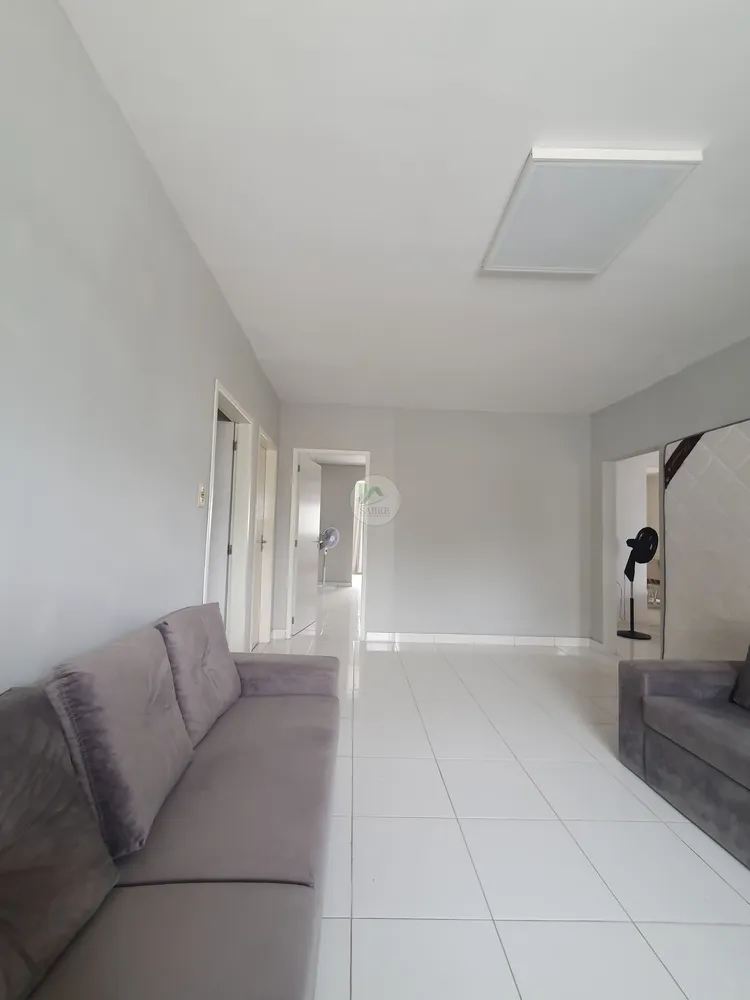 Casa, 3 quartos, 217 m² - Foto 1