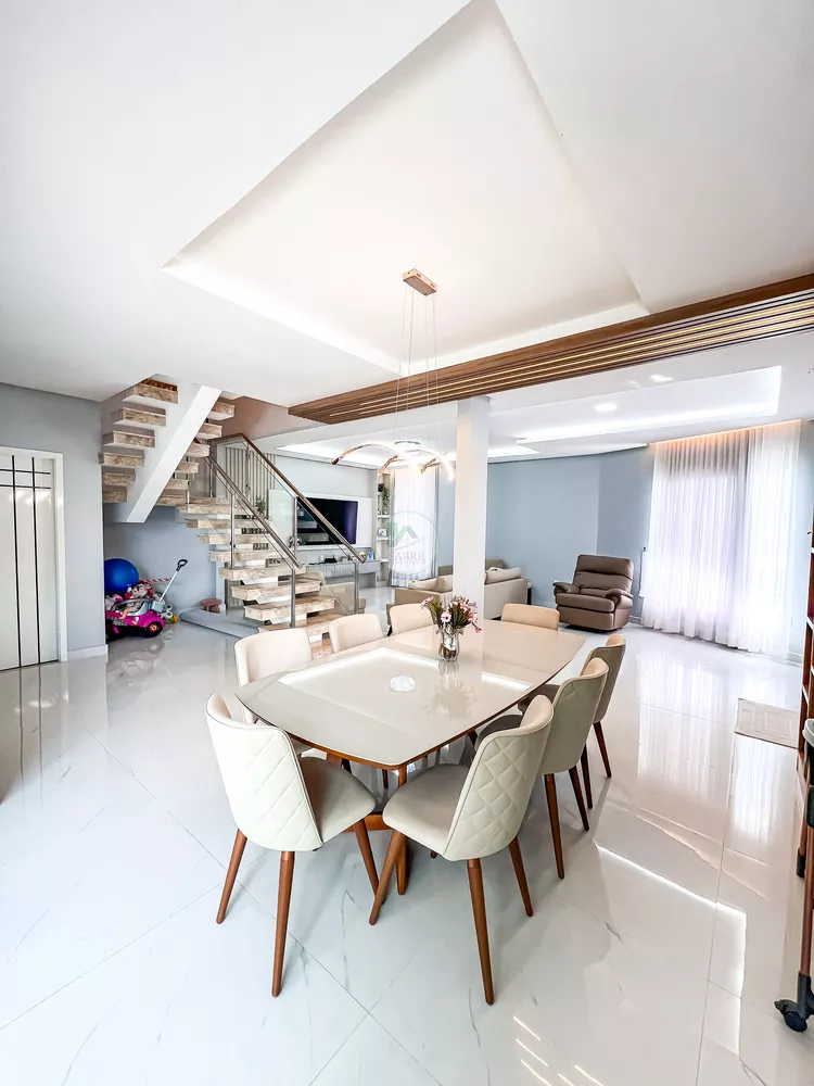 Casa, 3 quartos, 274 m² - Foto 6