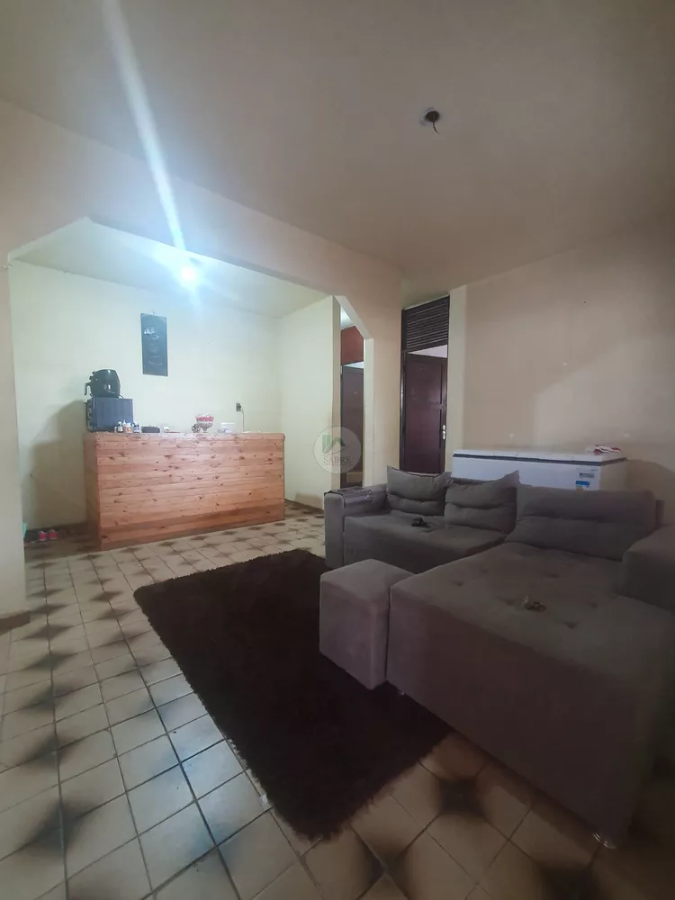 Casa, 3 quartos, 219 m² - Foto 4