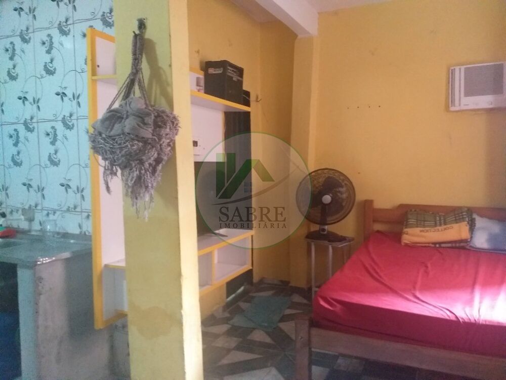 Casa à venda com 3 quartos, 182m² - Foto 3