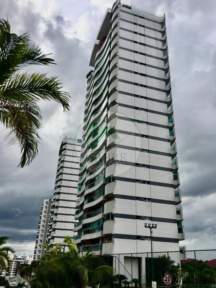 Apartamento, 3 quartos, 178 m² - Foto 1