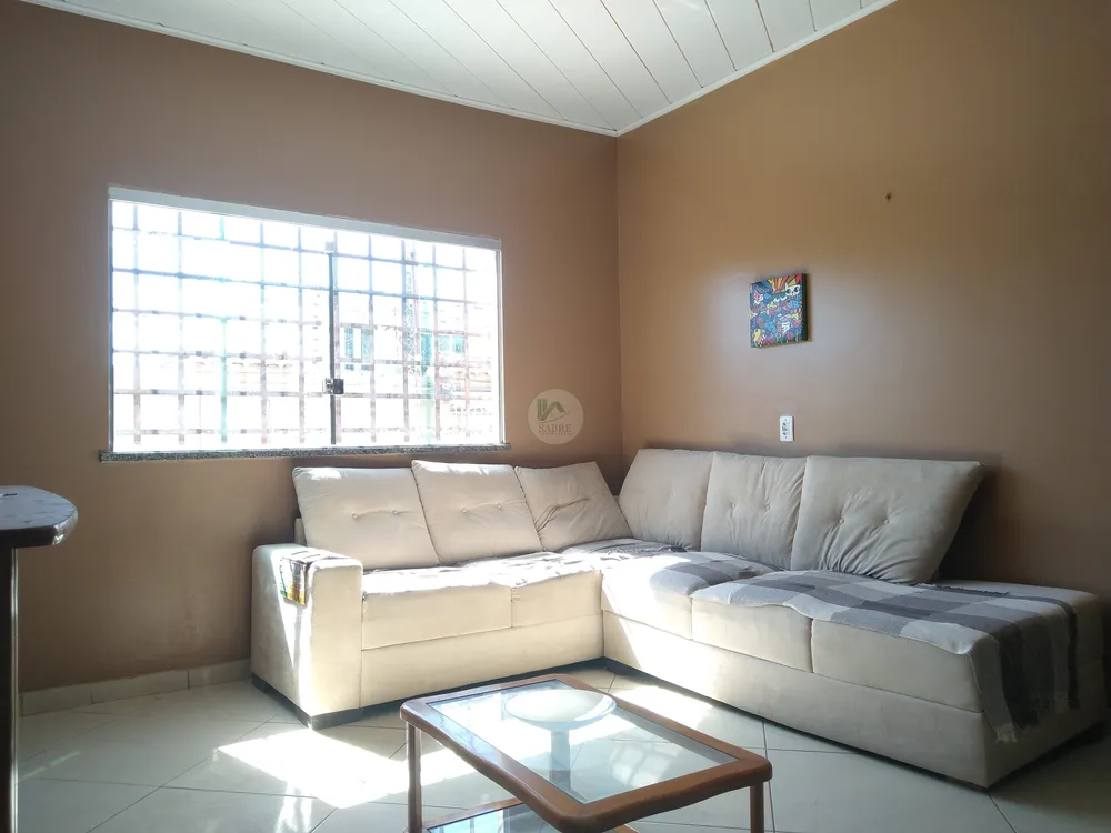 Casa, 4 quartos, 231 m² - Foto 1