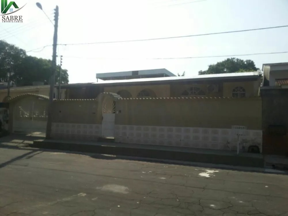 Casa, 3 quartos, 232 m² - Foto 3