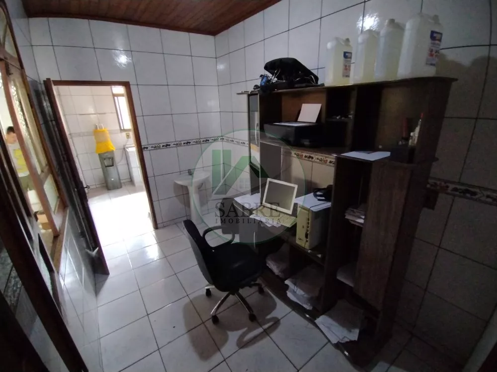 Casa, 5 quartos, 230 m² - Foto 9