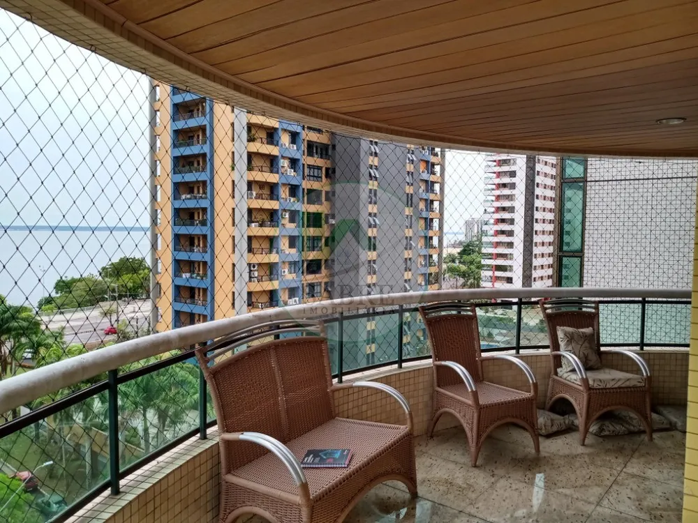 Apartamento, 4 quartos, 210 m² - Foto 1