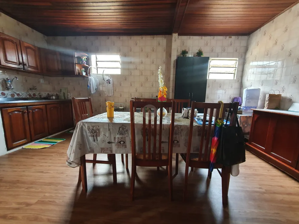 Casa, 3 quartos, 233 m² - Foto 3