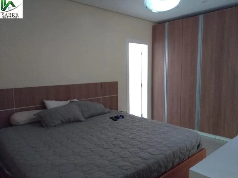 Casa, 4 quartos, 241 m² - Foto 5