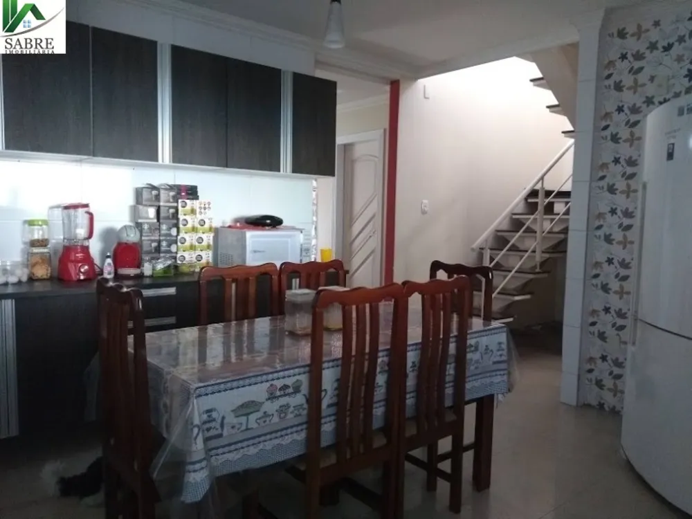 Casa, 4 quartos, 241 m² - Foto 7