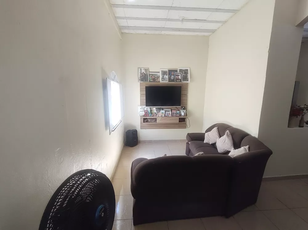 Casa, 3 quartos, 189 m² - Foto 2