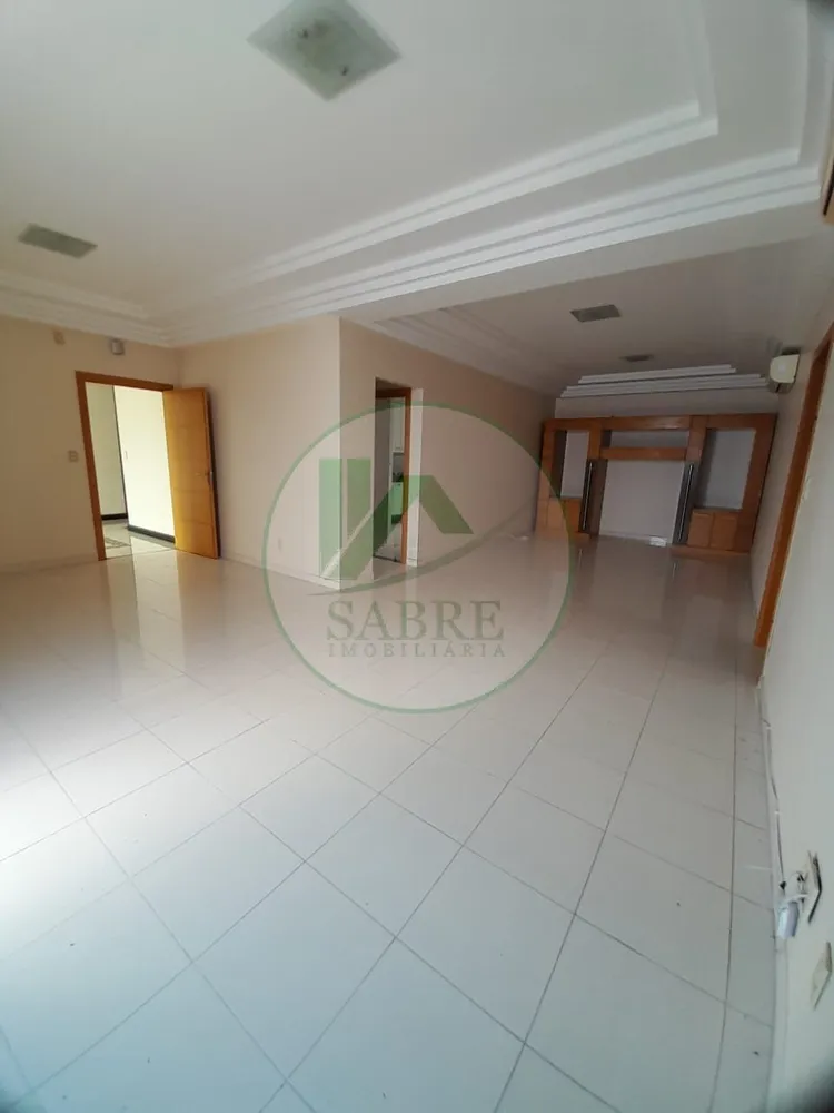 Apartamento, 3 quartos, 204 m² - Foto 2
