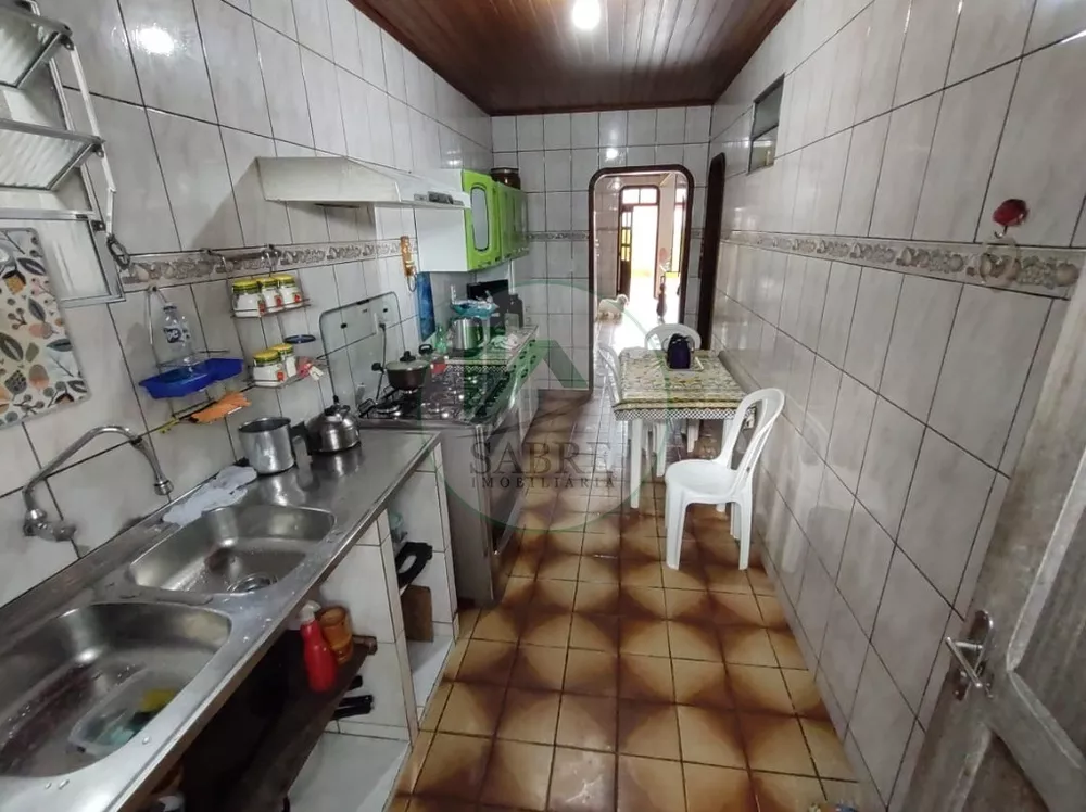 Casa, 3 quartos, 212 m² - Foto 6