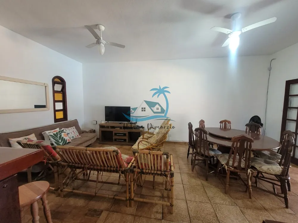 Casa, 3 quartos, 219 m² - Foto 2