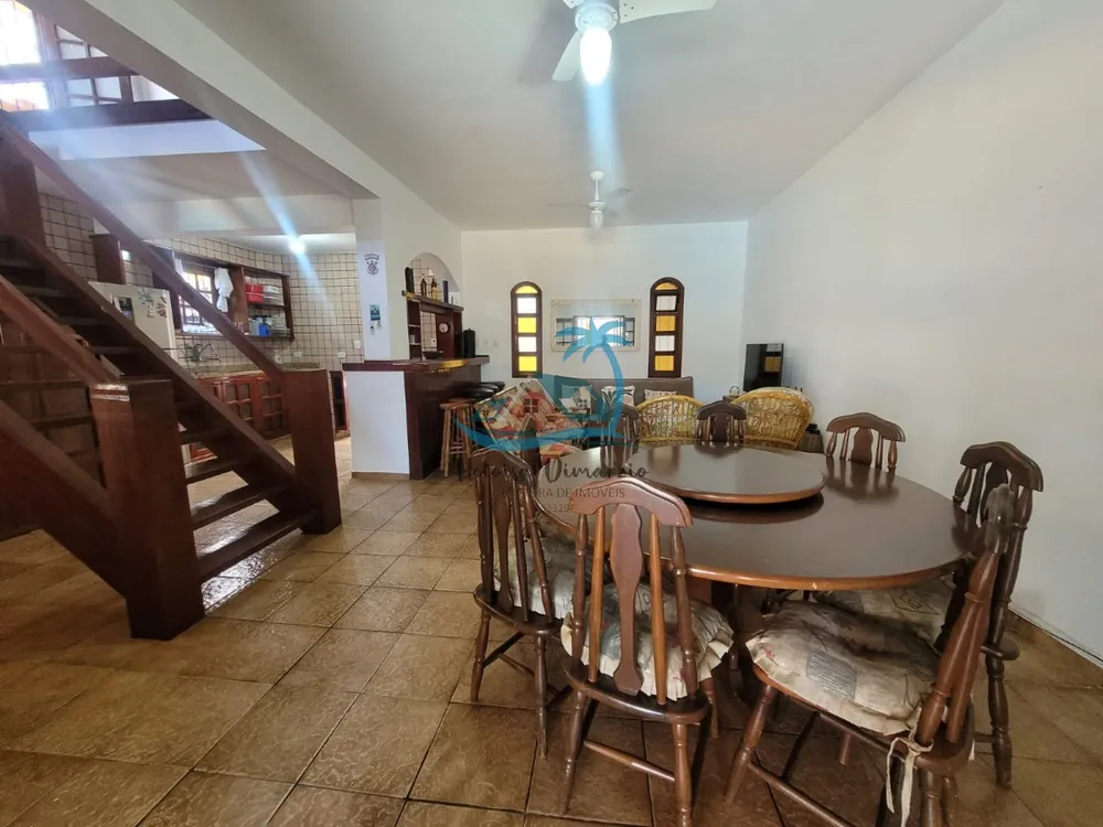 Casa, 3 quartos, 219 m² - Foto 3