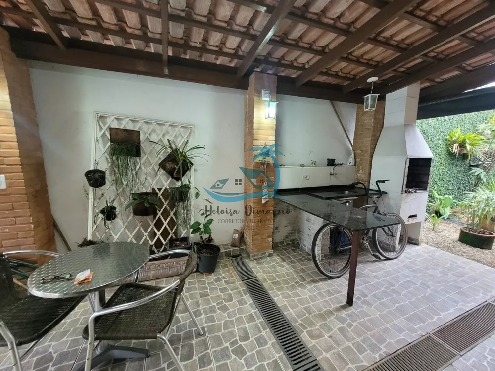 Casa à venda com 5 quartos, 200m² - Foto 7