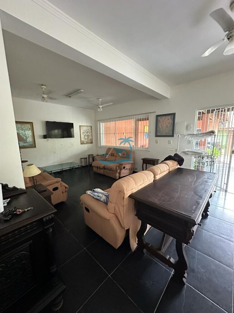 Casa à venda com 4 quartos, 250m² - Foto 3