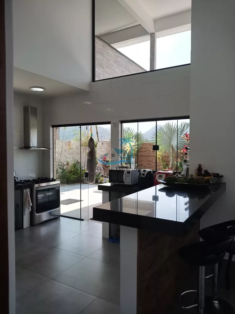 Casa, 4 quartos, 360 m² - Foto 4