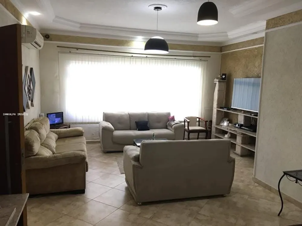 Casa, 4 quartos, 134 m² - Foto 2