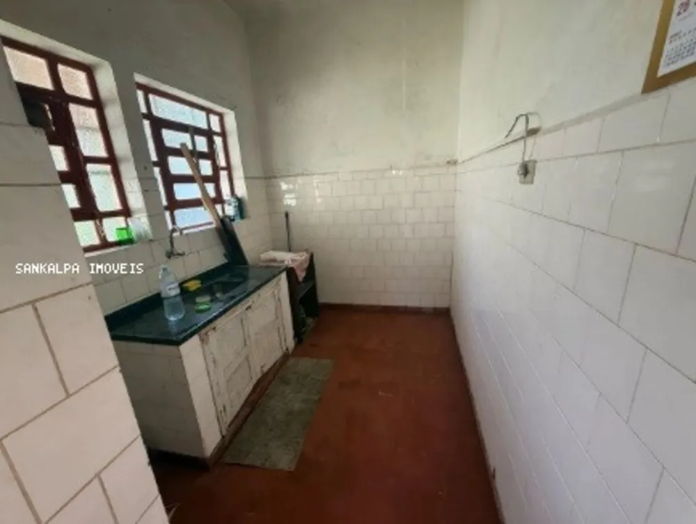Casa, 2 quartos, 283 m² - Foto 3