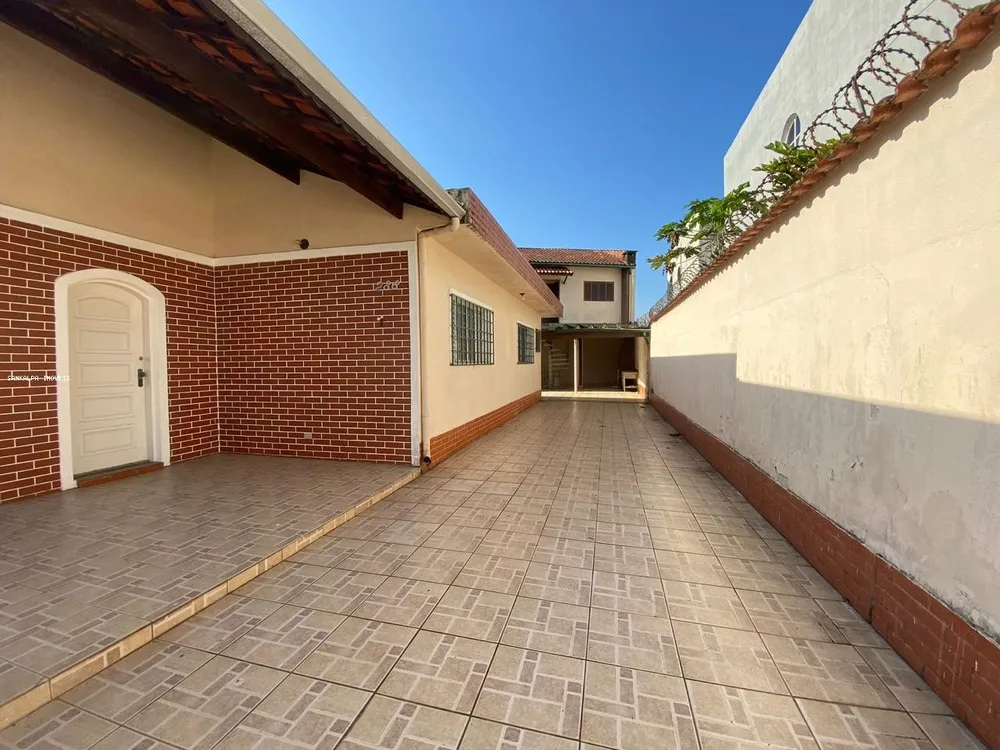 Casa, 5 quartos, 118 m² - Foto 1