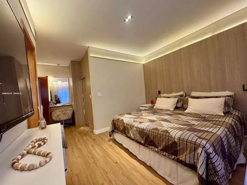 Casa, 4 quartos, 300 m² - Foto 2