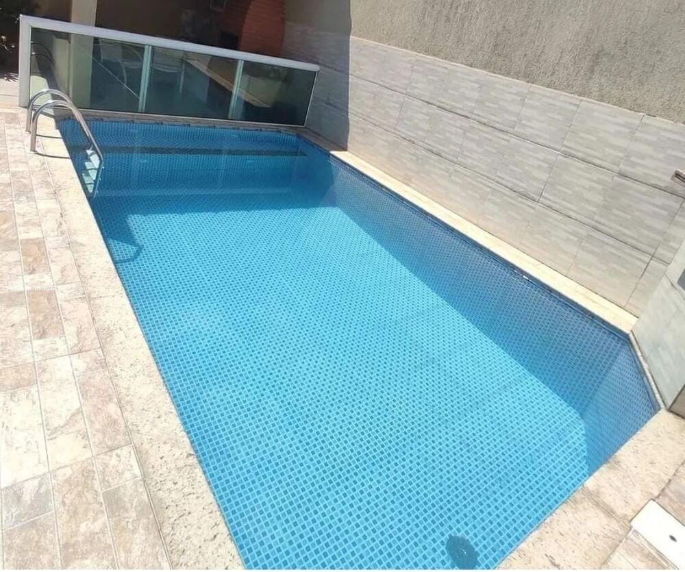 Casa à venda com 2 quartos, 264m² - Foto 2