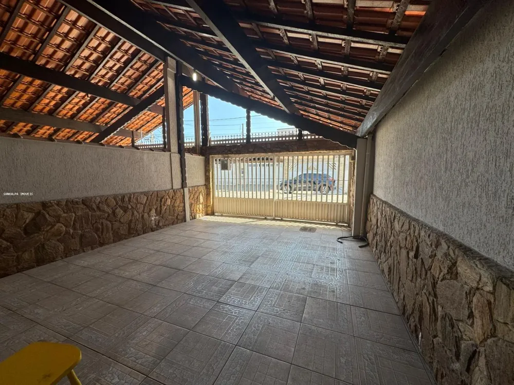 Casa, 3 quartos, 212 m² - Foto 2