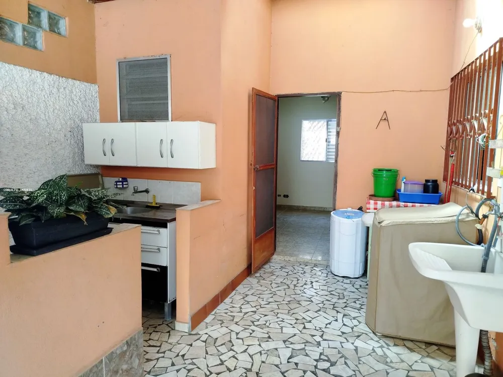 Casa, 4 quartos, 320 m² - Foto 1