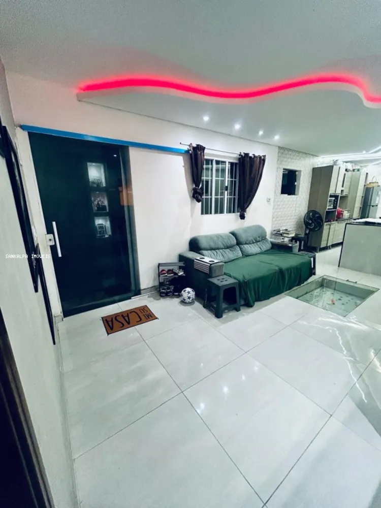 Casa, 3 quartos, 171 m² - Foto 2