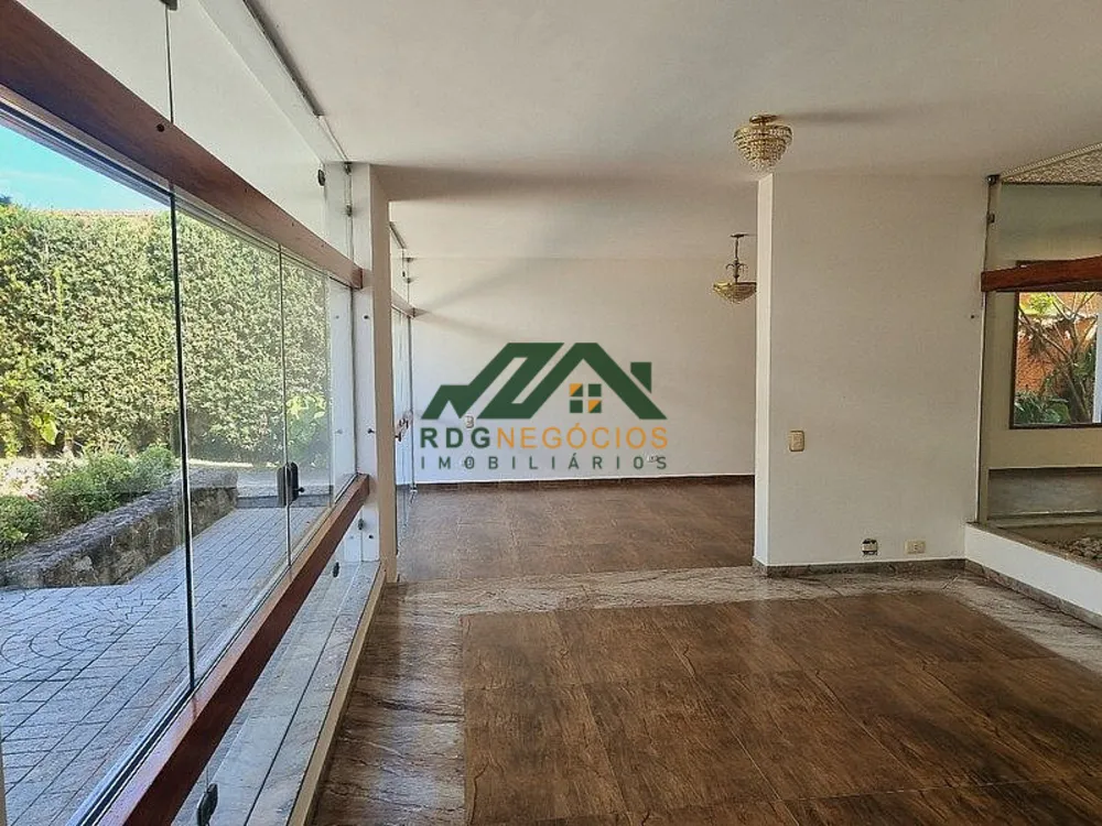 Casa, 4 quartos, 792 m² - Foto 1