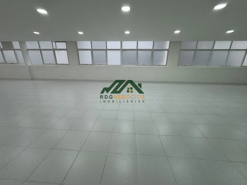 Sala-Conjunto, 195 m² - Foto 1