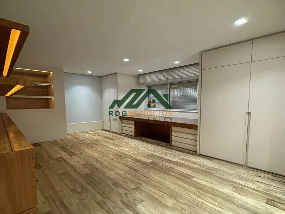 Apartamento, 4 quartos, 288 m² - Foto 2