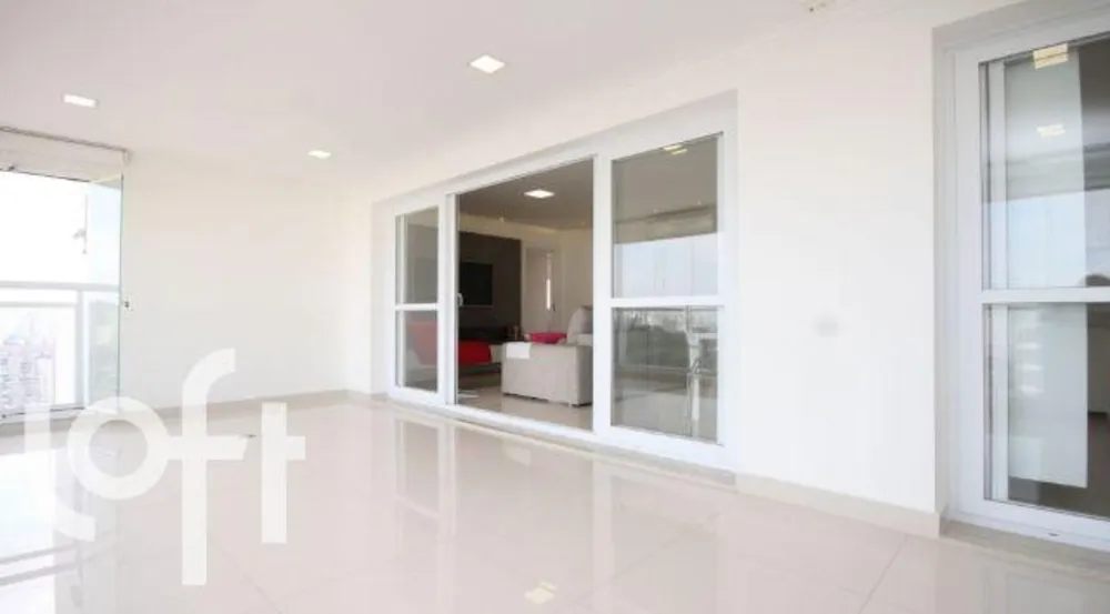 Apartamento, 3 quartos, 130 m² - Foto 3