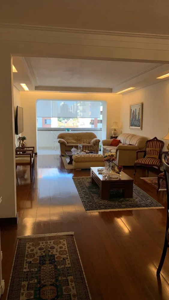 Apartamento, 4 quartos, 206 m² - Foto 1