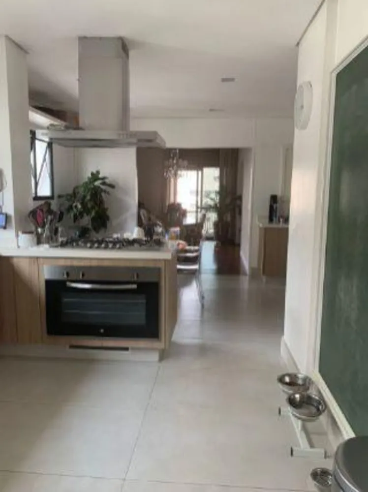 Apartamento, 4 quartos, 250 m² - Foto 2