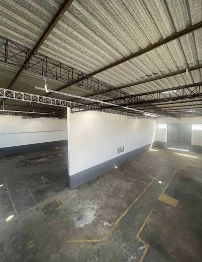 Depósito-Galpão-Armazém para alugar, 550m² - Foto 4