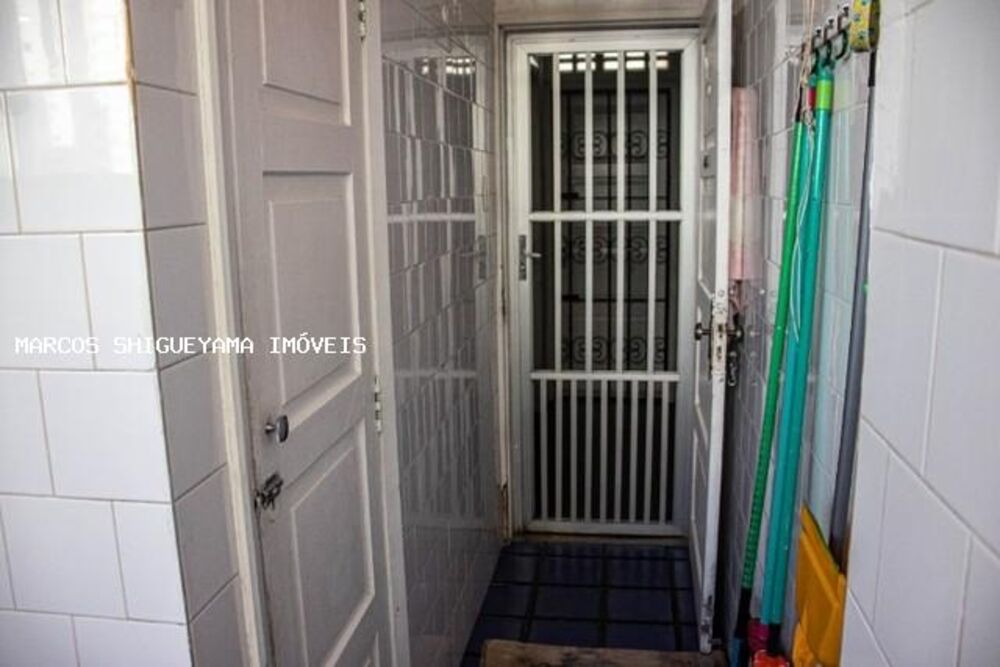 Apartamento à venda com 3 quartos, 140m² - Foto 6
