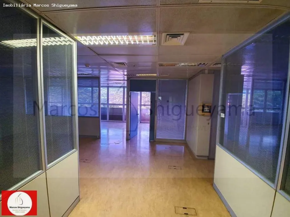 Prédio Inteiro, 2100 m² - Foto 1
