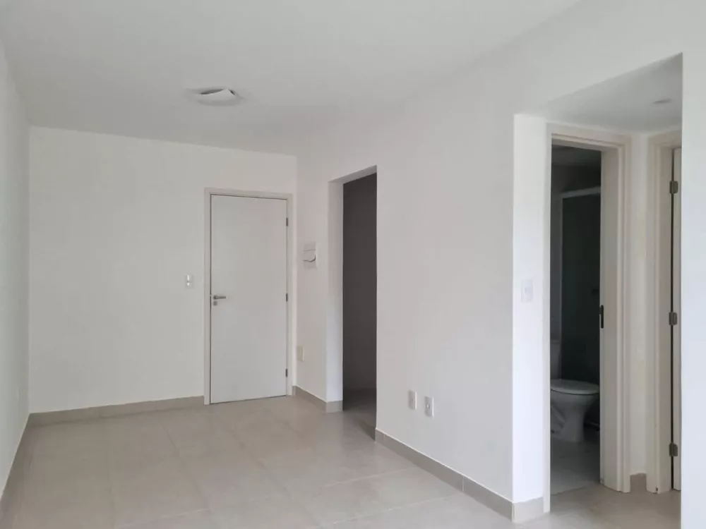 Apartamento à venda com 2 quartos, 60m² - Foto 3