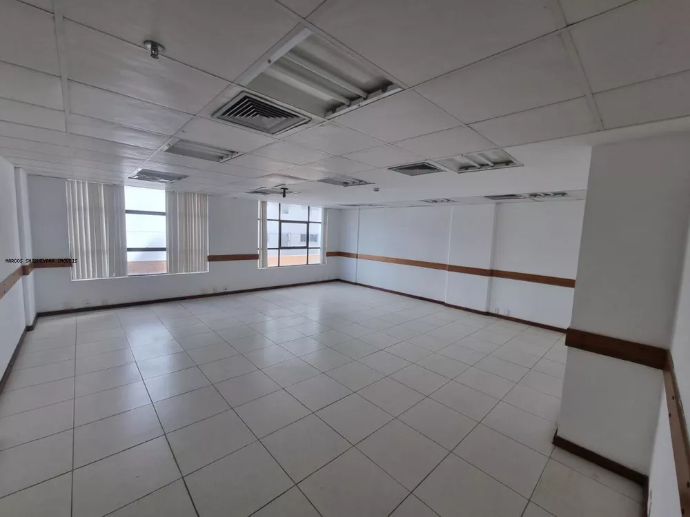 Prédio Inteiro à venda, 3765m² - Foto 1