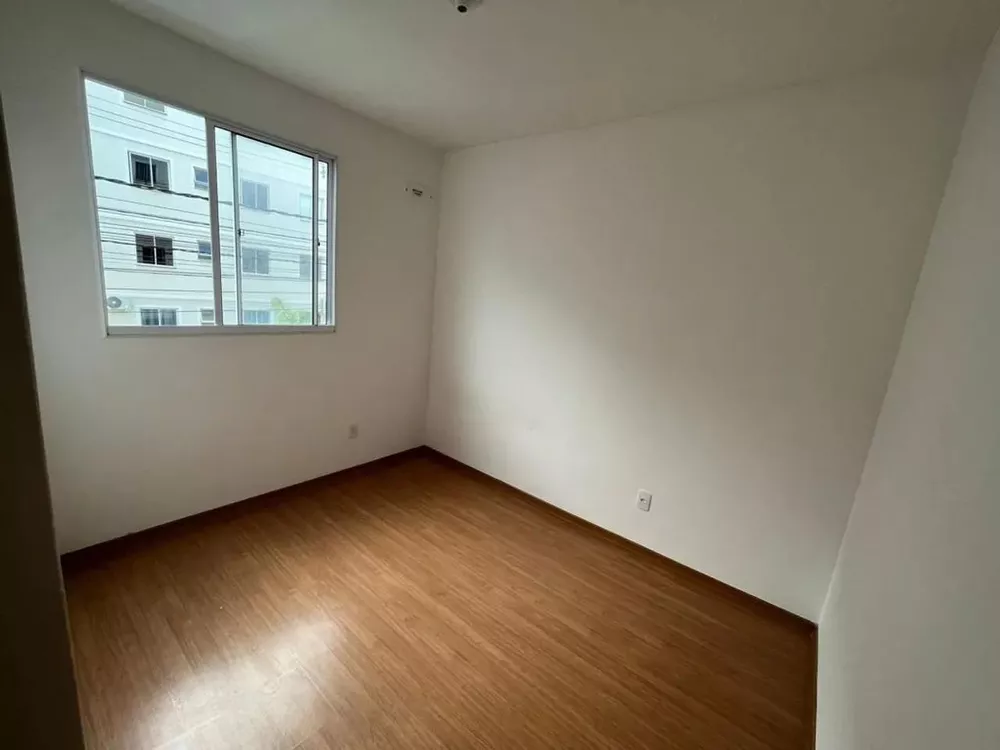 Apartamento à venda com 2 quartos, 45m² - Foto 3