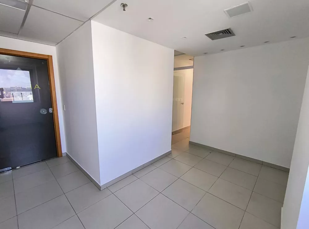 Prédio Inteiro para alugar, 69m² - Foto 1