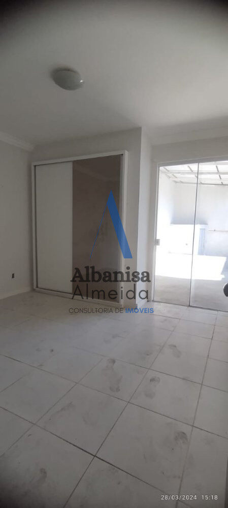 Casa à venda com 3 quartos, 100m² - Foto 17