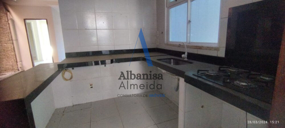 Casa à venda com 3 quartos, 100m² - Foto 9