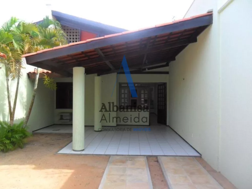 Casa à venda com 3 quartos, 127m² - Foto 1