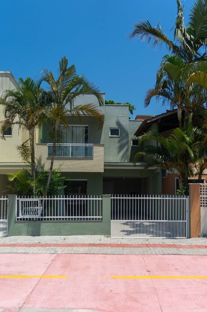 Casa para lancamento com 2 quartos, 70m² - Foto 2