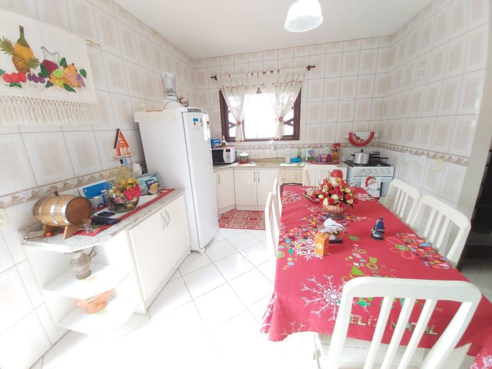 Casa, 3 quartos, 79 m² - Foto 2