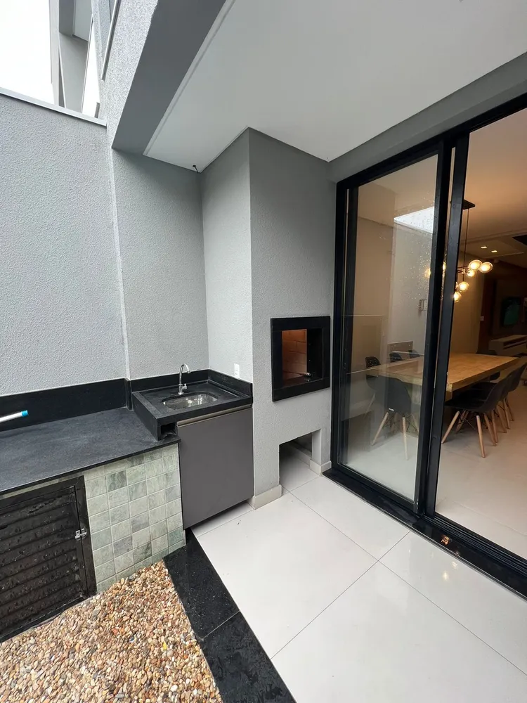 Apartamento, 3 quartos, 150 m² - Foto 2