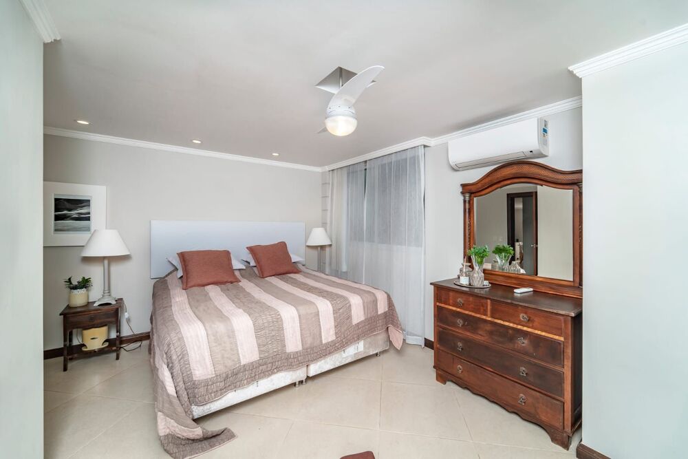 Casa, 7 quartos, 408 m² - Foto 11