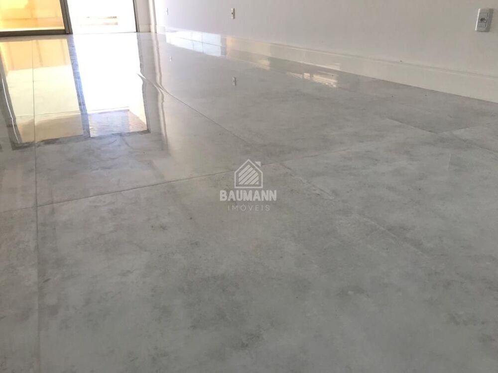 Apartamento, 3 quartos, 133 m² - Foto 1