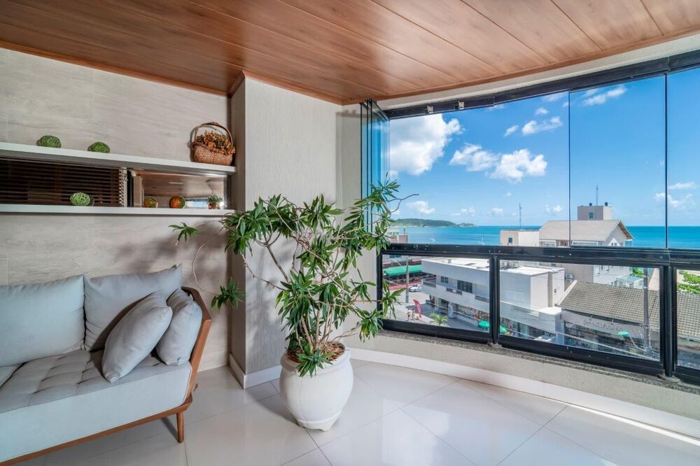 Apartamento, 3 quartos, 180 m² - Foto 1